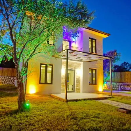 Willa Patara 2 Bedroom *